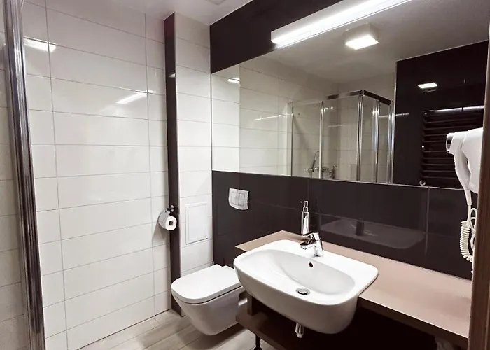 شقة Czarna Gora Ischgl M22 سيينا